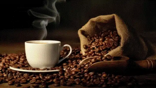 فوائد الكافيين في المنتجات الصحية